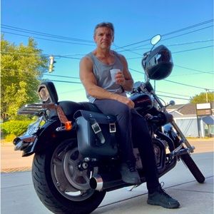 Meet your Posher, Joe